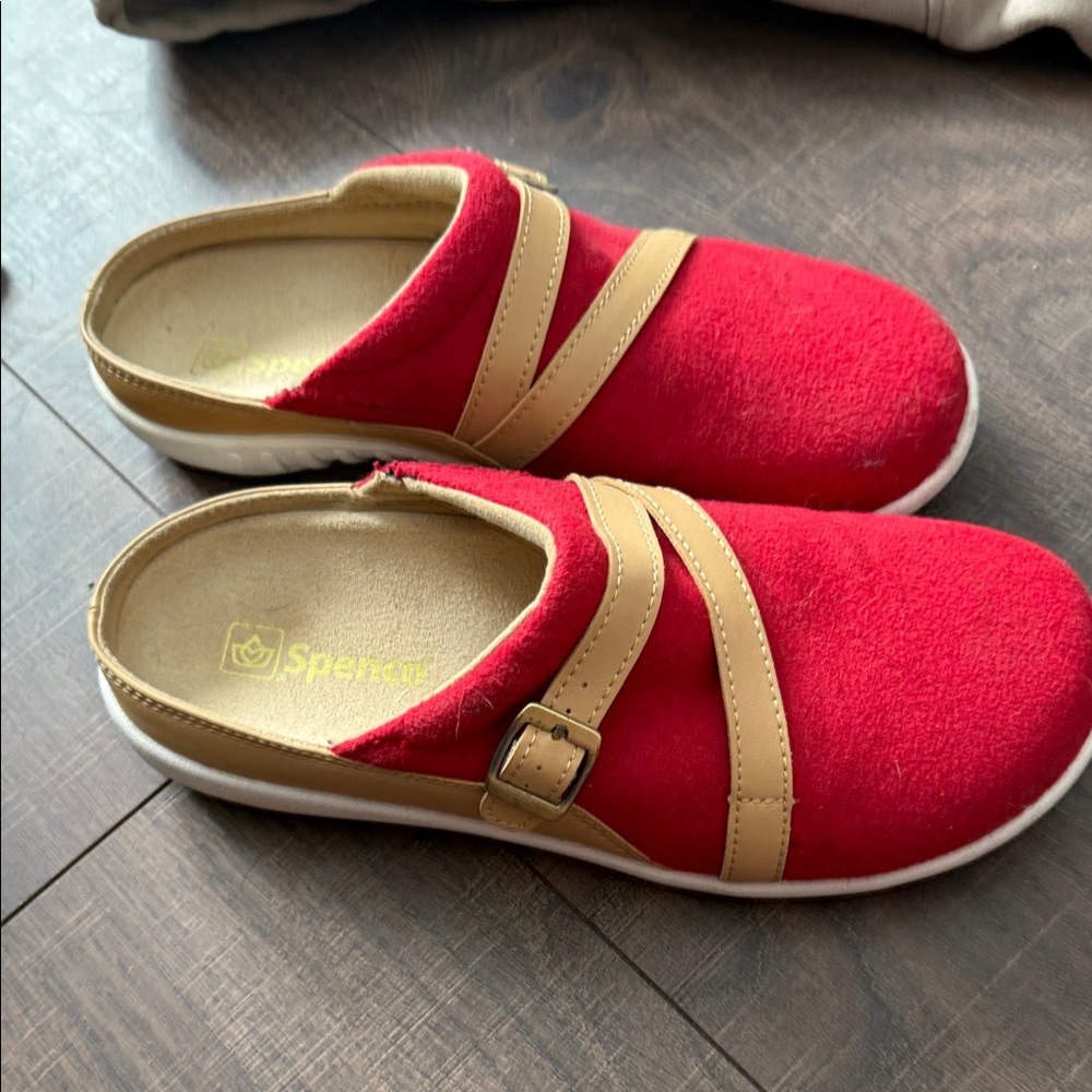 Spenco Red Suede Clog / Mule Shoes – Comfort Support